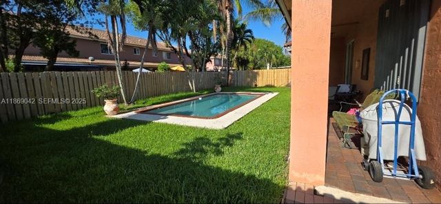 16448 SW 67th Terrace, Miami, FL 33193