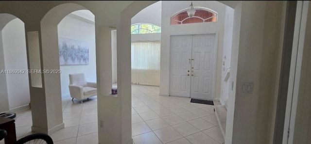 16448 SW 67th Terrace, Miami, FL 33193