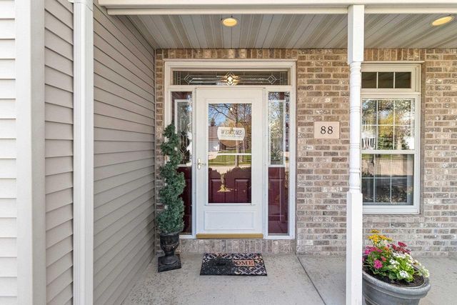88 BELLEVUE PLACE, Appleton, WI 54913