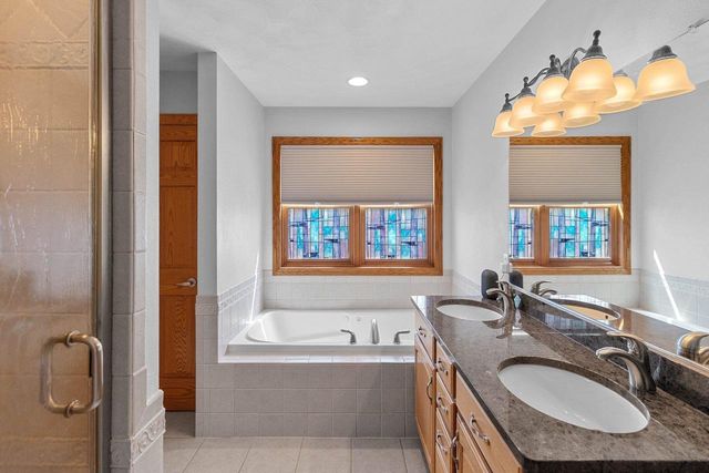 88 BELLEVUE PLACE, Appleton, WI 54913