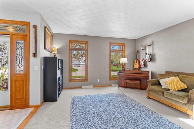 88 BELLEVUE PLACE, Appleton, WI 54913