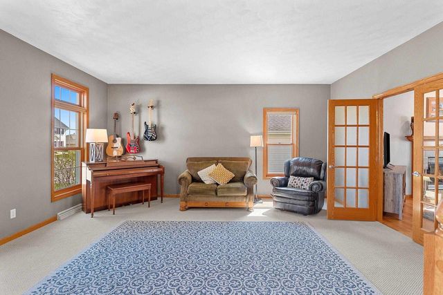 88 BELLEVUE PLACE, Appleton, WI 54913