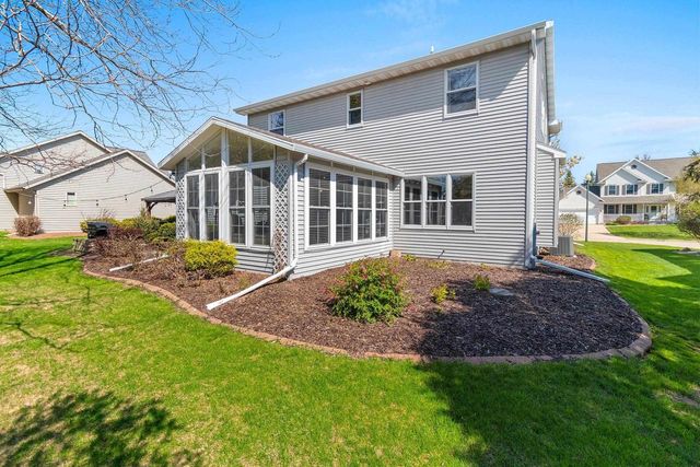 88 BELLEVUE PLACE, Appleton, WI 54913