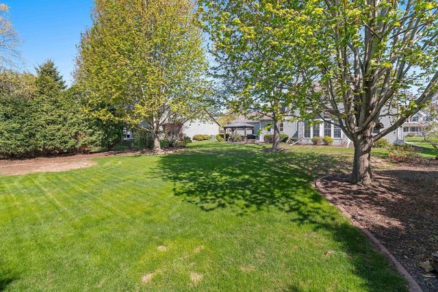 88 BELLEVUE PLACE, Appleton, WI 54913