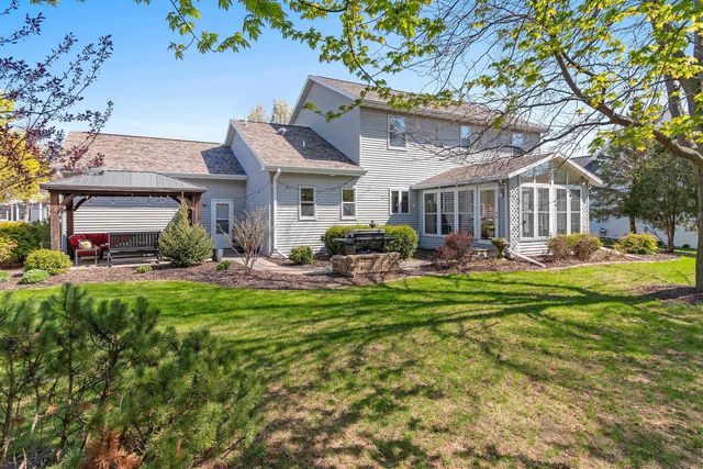 88 BELLEVUE PLACE, Appleton, WI 54913