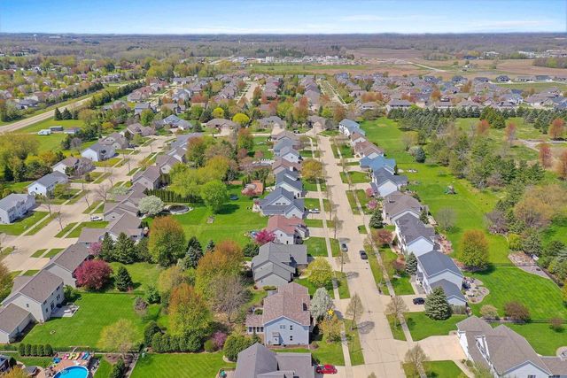 88 BELLEVUE PLACE, Appleton, WI 54913