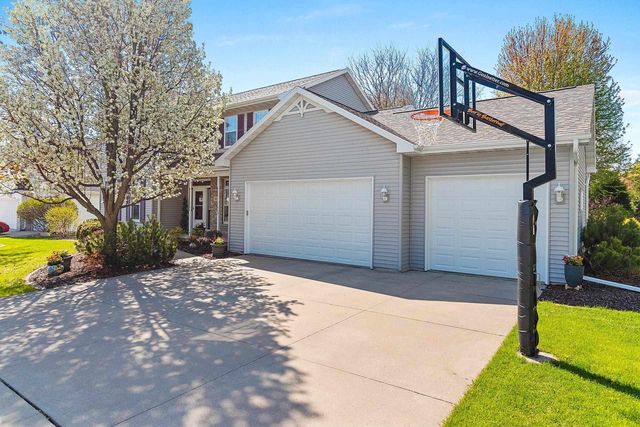 88 BELLEVUE PLACE, Appleton, WI 54913