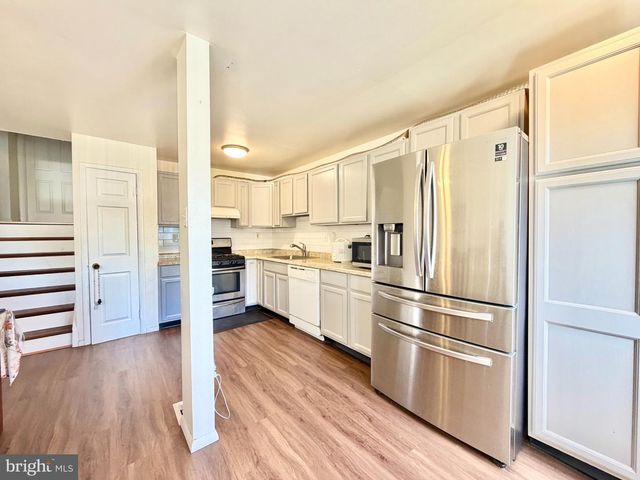 854 ANDOVER RD, Lansdale, PA 19446