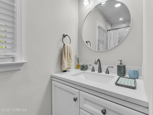 450 Church Street, Belford, NJ 07718