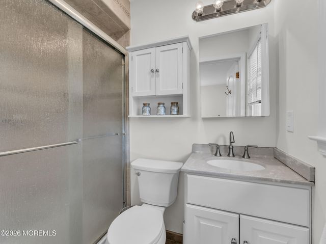 450 Church Street, Belford, NJ 07718