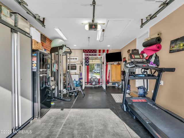 450 Church Street, Belford, NJ 07718