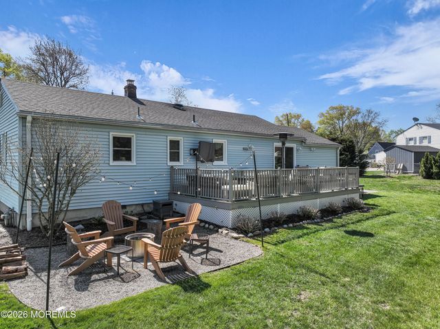 450 Church Street, Belford, NJ 07718