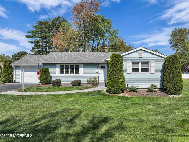 450 Church Street, Belford, NJ 07718