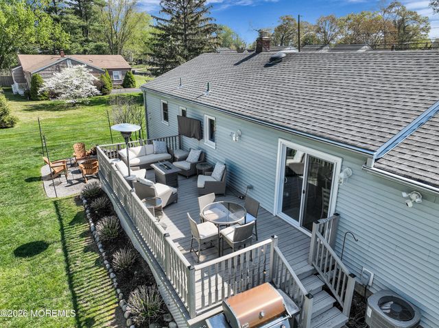 450 Church Street, Belford, NJ 07718