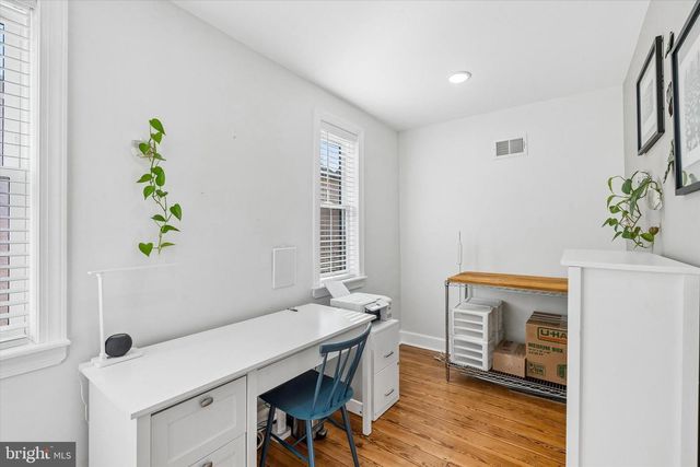 2047 WAVERLY ST, Philadelphia, PA 19146