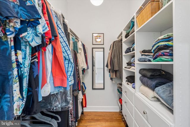 2047 WAVERLY ST, Philadelphia, PA 19146