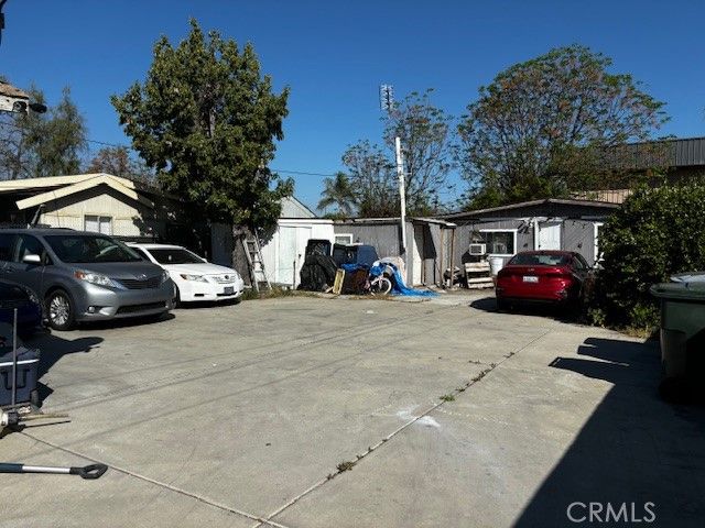 1188 E 2nd, San Bernardino, CA 92408