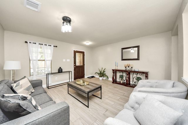 13915 Prosperity Ridge Drive, Houston, TX 77048