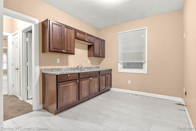 1039 N Rademacher Street, Detroit, MI 48209