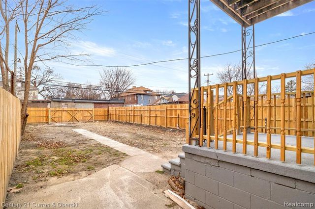 1039 N Rademacher Street, Detroit, MI 48209