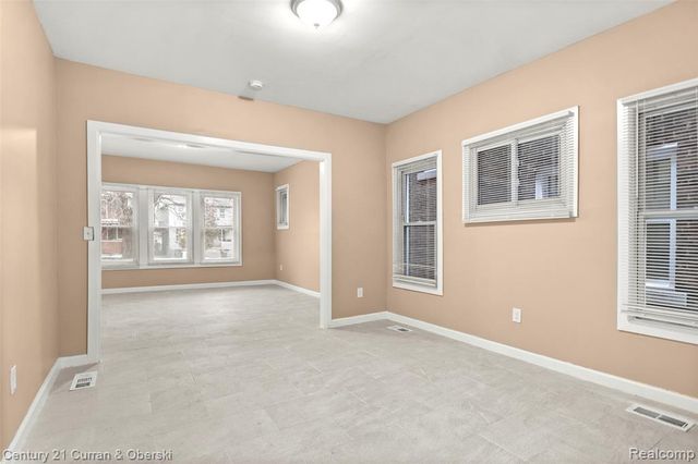 1039 N Rademacher Street, Detroit, MI 48209