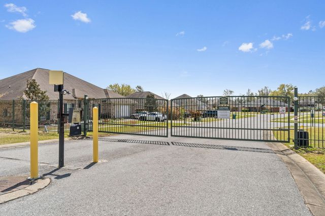 4746 Chanson Crossing, Crestview, FL 32539