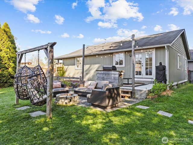 5618 103rd Street NE, Marysville, WA 98270