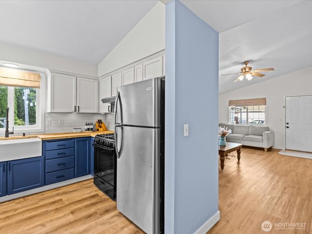 5618 103rd Street NE, Marysville, WA 98270