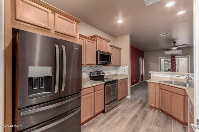 11137 E SUTTER Avenue, Mesa, AZ 85212