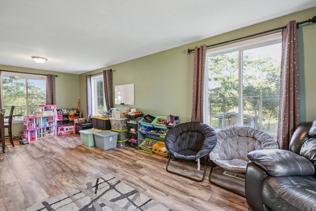 448 Wren Ridge Drive, Eagle Point, OR 97524
