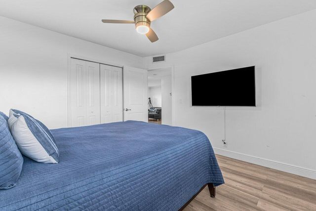 311 E Ocean Avenue 103, Lantana, FL 33462