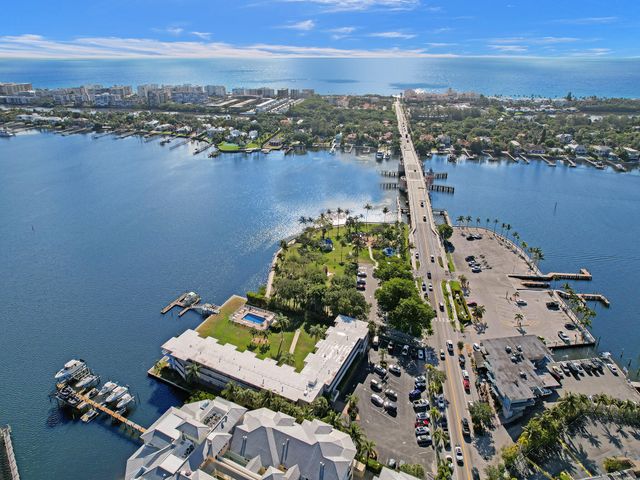 311 E Ocean Avenue 103, Lantana, FL 33462