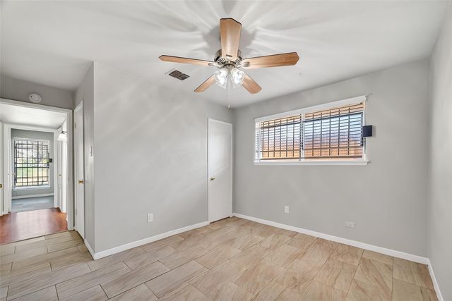 4511 Bayou Vista Drive, Houston, TX 77091