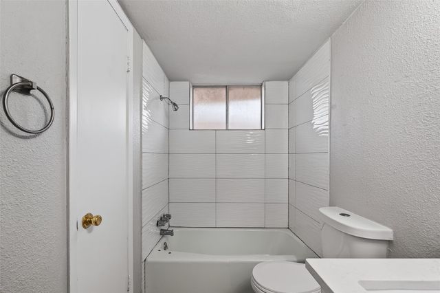 4511 Bayou Vista Drive, Houston, TX 77091