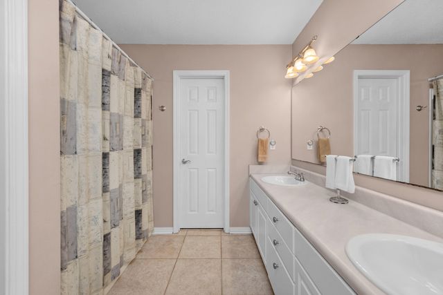 1945 Jessica Way, Navarre, FL 32566