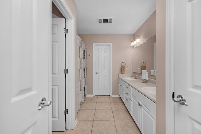 1945 Jessica Way, Navarre, FL 32566