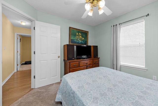 1945 Jessica Way, Navarre, FL 32566