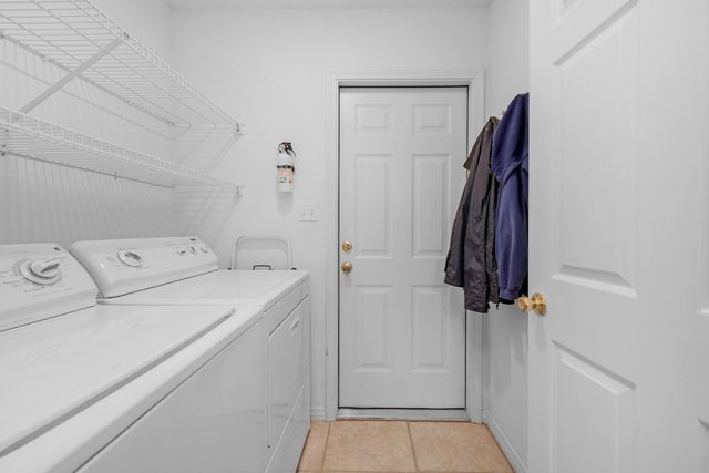 1945 Jessica Way, Navarre, FL 32566