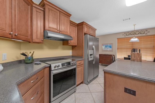 1945 Jessica Way, Navarre, FL 32566