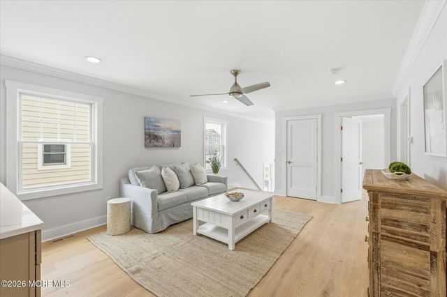 10 W Kirkland Avenue, Long Beach Twp, NJ 08008