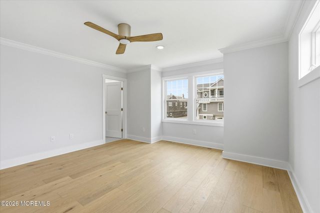 10 W Kirkland Avenue, Long Beach Twp, NJ 08008