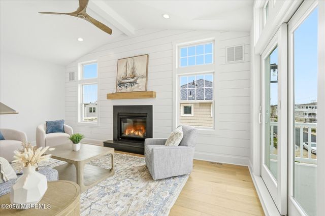 10 W Kirkland Avenue, Long Beach Twp, NJ 08008