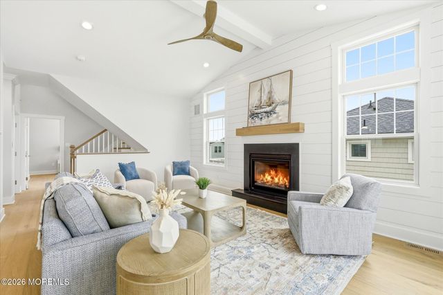 10 W Kirkland Avenue, Long Beach Twp, NJ 08008