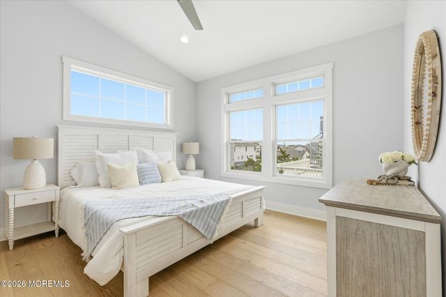10 W Kirkland Avenue, Long Beach Twp, NJ 08008