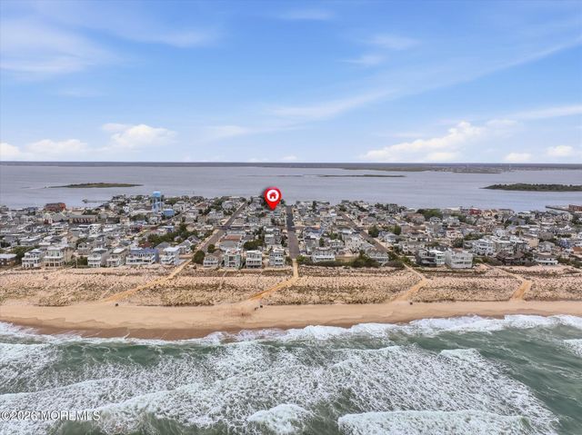 10 W Kirkland Avenue, Long Beach Twp, NJ 08008