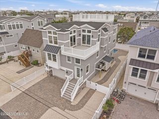 10 W Kirkland Avenue, Long Beach Twp, NJ 08008