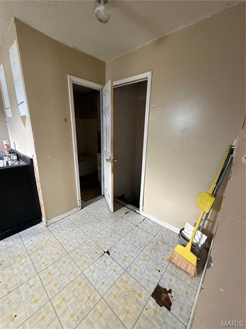 1849 Irving Avenue, Wellston, MO 63133