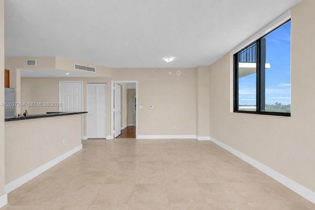1300 Ponce De Leon Blvd 503, Coral Gables, FL 33134