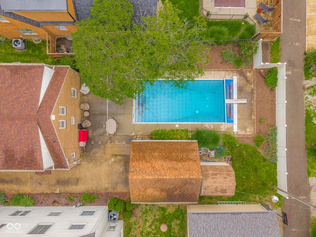 2316 Lafayette Avenue, Columbus, IN 47201