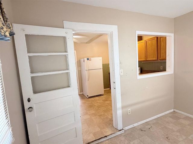 2835 DR MARTIN LUTHER KING JR STREET S, St Petersburg, FL 33705